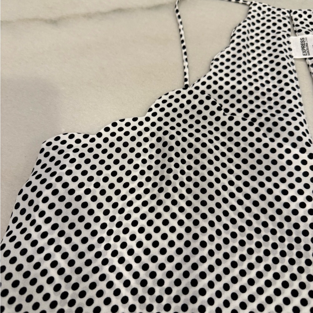 Express Barcelona Cami Size XS White Black Polka Dot Top NWT - Picture 3 of 10